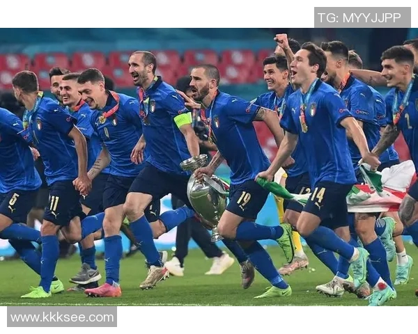 小国足球明星的崛起与梦想追逐之路