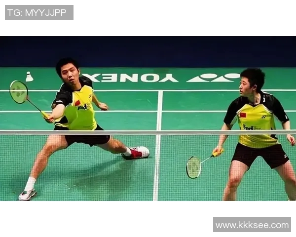 武汉羽毛球队快攻战术解析与实战应用探讨